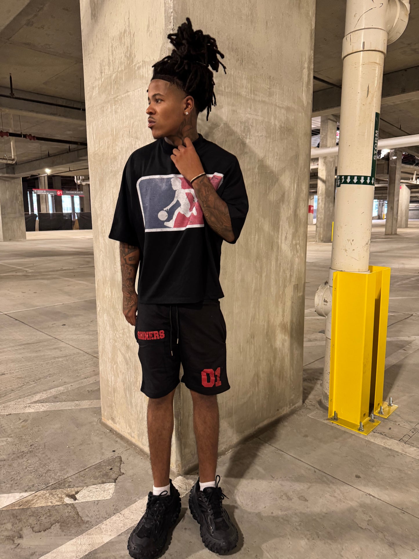 01 Uniform “Bred” Shorts